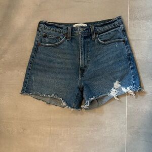 Abercrombie & Fitch Mom denim shorts in medium destroy color